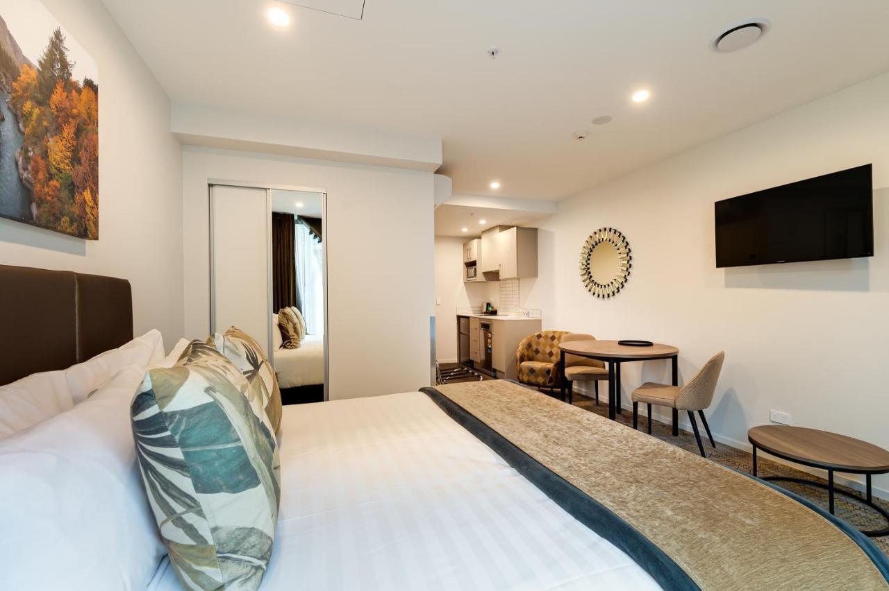 La Quinta By Wyndham Remarkables Park Куийнстаун Екстериор снимка