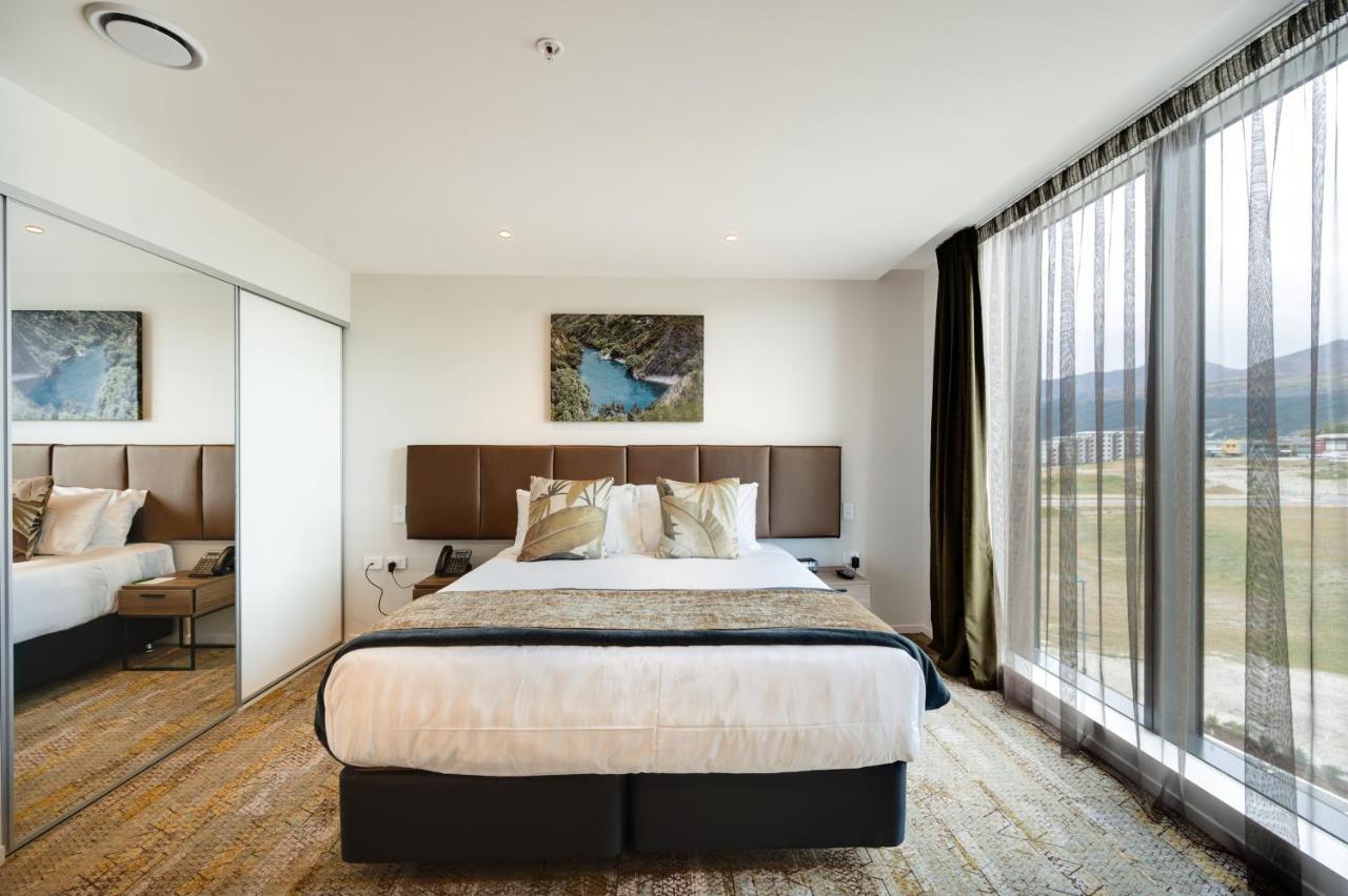 La Quinta By Wyndham Remarkables Park Куийнстаун Екстериор снимка