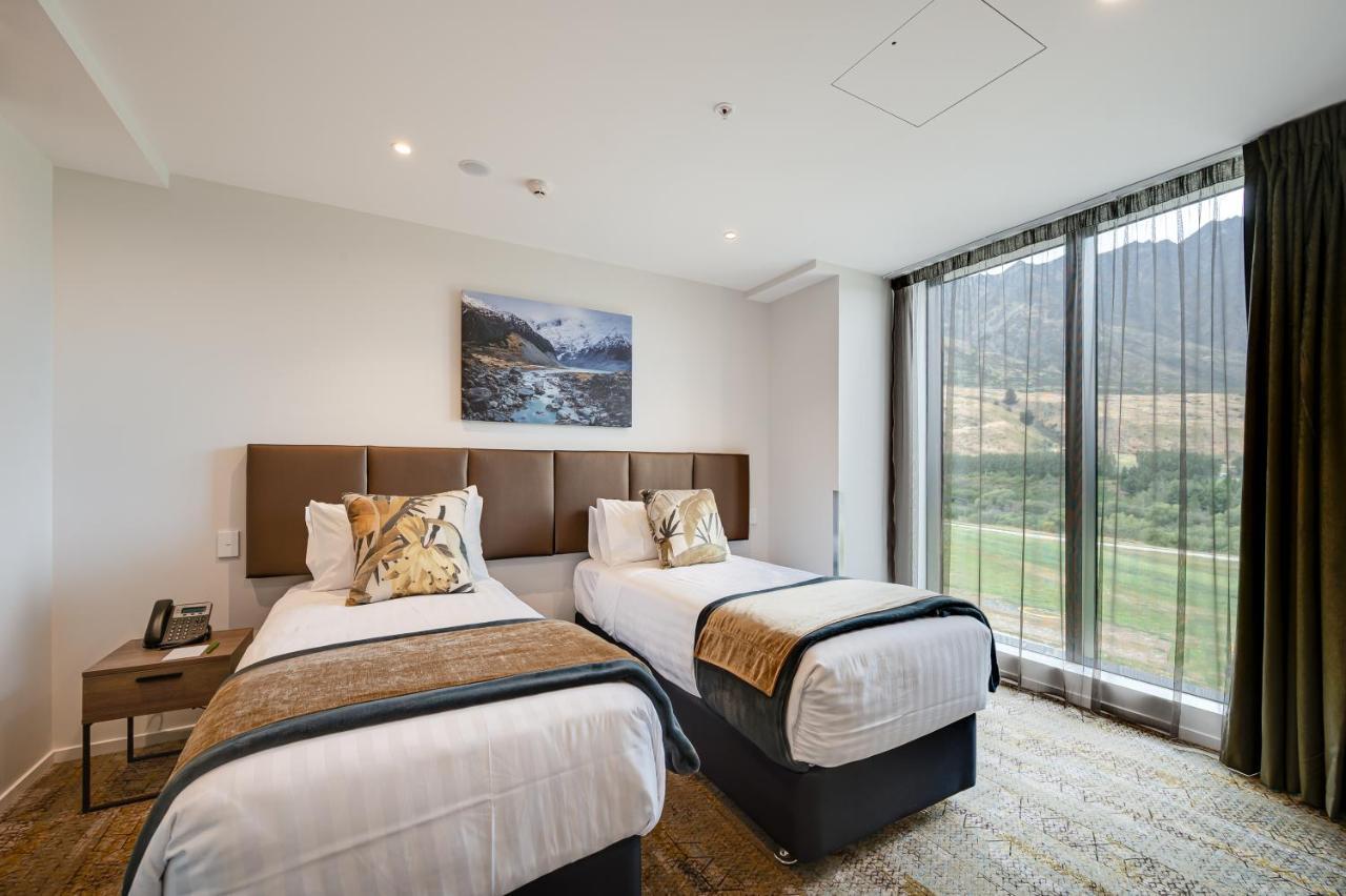 La Quinta By Wyndham Remarkables Park Куийнстаун Екстериор снимка