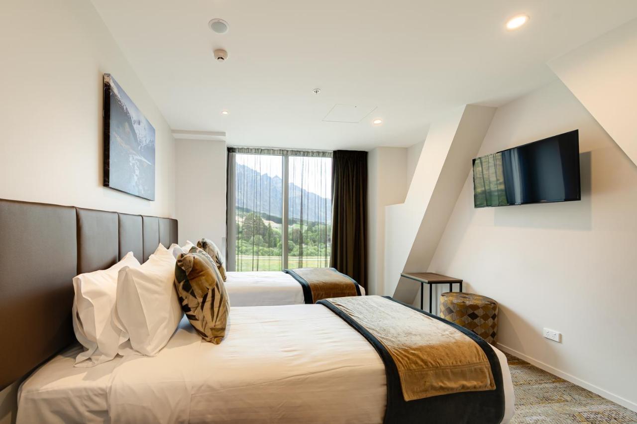 La Quinta By Wyndham Remarkables Park Куийнстаун Екстериор снимка