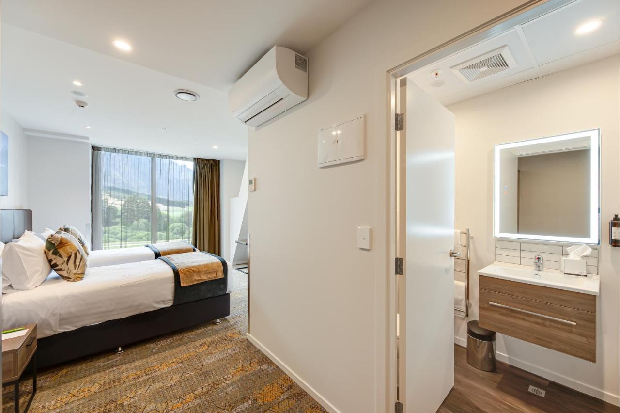 La Quinta By Wyndham Remarkables Park Куийнстаун Екстериор снимка