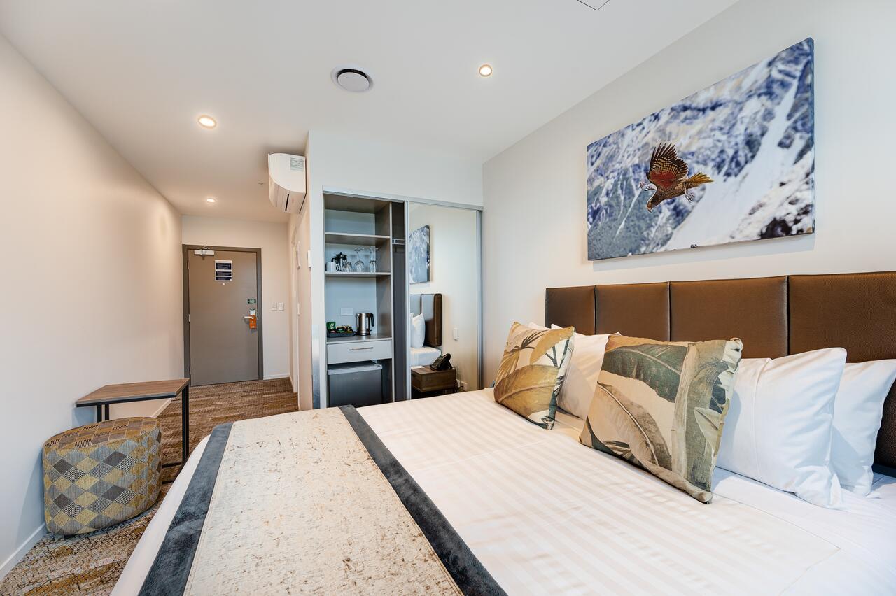 La Quinta By Wyndham Remarkables Park Куийнстаун Екстериор снимка